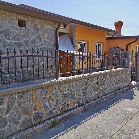 Summer House With Terrace And Free Private Parking Feriehus *