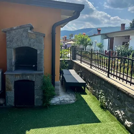 Holiday home Summer House With Terrace And Private Parking Koper