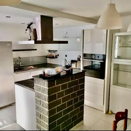 Summer House With Terrace And Free Private Parking Ferienhaus *