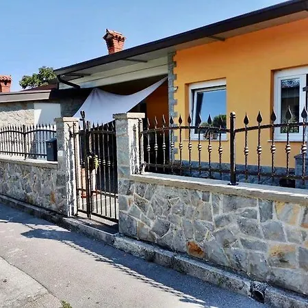 Ferienhaus Summer House With Terrace And Free Private Parking