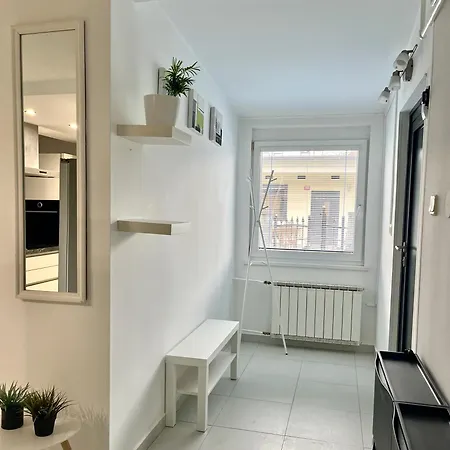 Summer House With Terrace And Private Parking * Koper