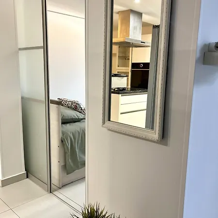 Summer House With Terrace And Free Private Parking Ferienhaus