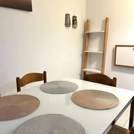 Ferienhaus Summer House With Terrace And Free Private Parking