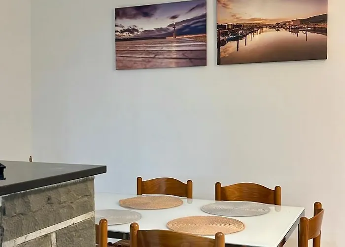 Summer House With Terrace And Free Private Parking 펜션 *