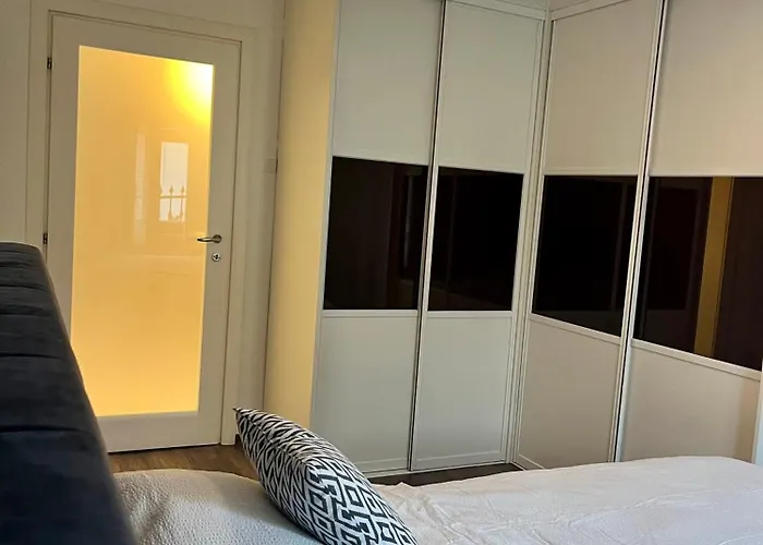 Summer House With Terrace And Free Private Parking 펜션