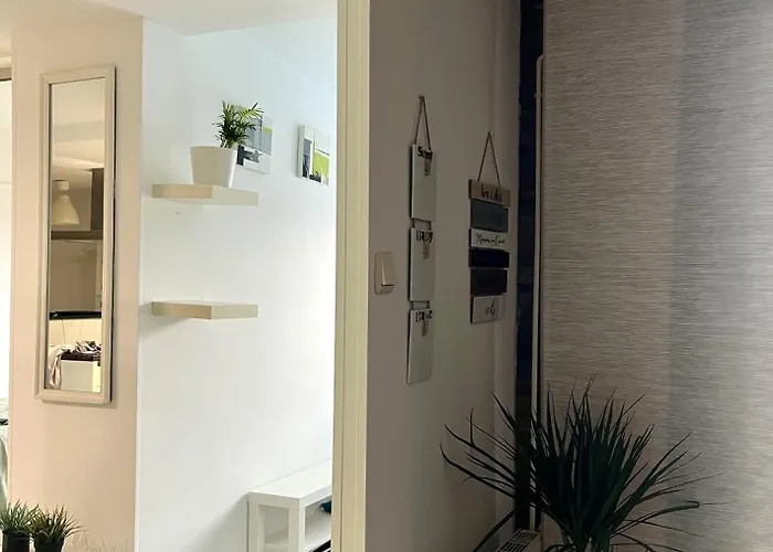 Summer House With Terrace And Free Private Parking 펜션 *