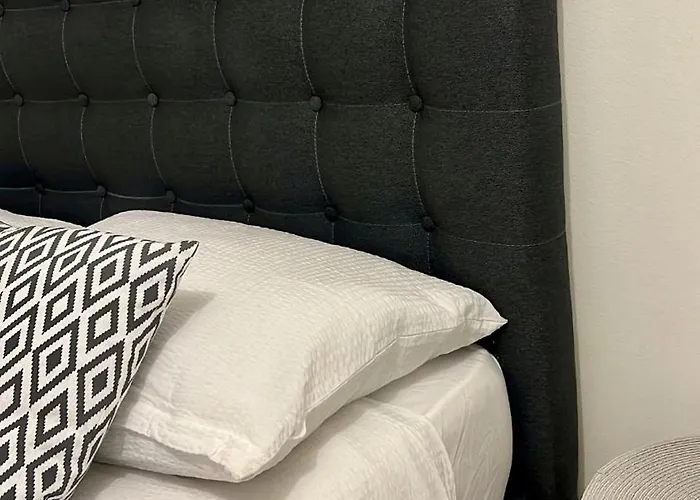 Summer House With Terrace And Free Private Parking 코페르